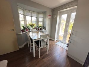 Dining Room- click for photo gallery